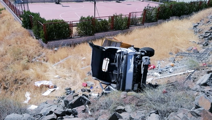 Accidente grave en Zalamea de la Serena: el conductor permanece en la UCI