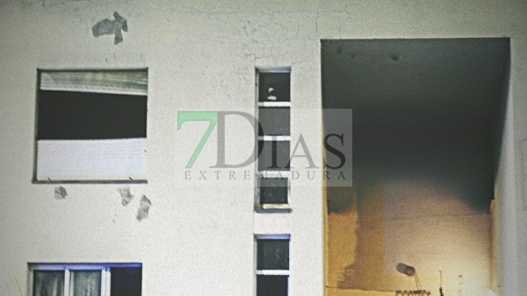 Explosión en una vivienda del barrio de Santa Clara (Badajoz)