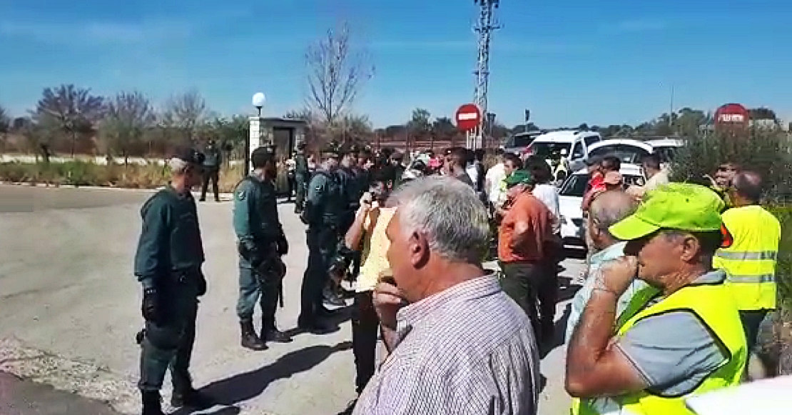 La Guardia Civil se lleva detenido a un miembro de los piquetes en Extremadura