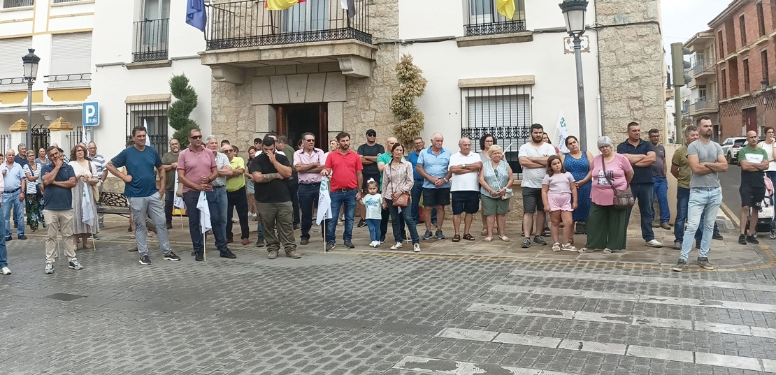 Manifestación contra la discriminación hacia los regantes del norte extremeño