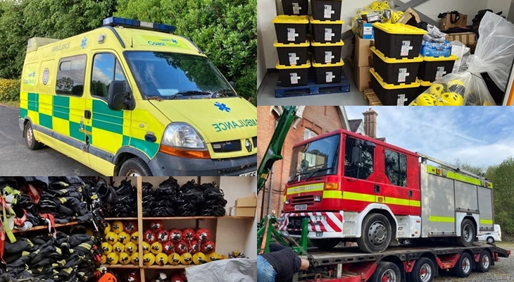 Policías, bomberos y Servicios de Emergencia sanitarias de Reino Unido hacen parada en Badajoz