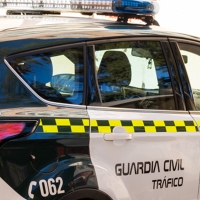 Un joven queda atrapado tras un accidente entre Mérida y Valverde
