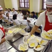 Sanidad elimina las restricciones covid en los comedores escolares