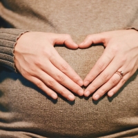 Cerca del 7% de las madres pacenses da a luz después de los 40