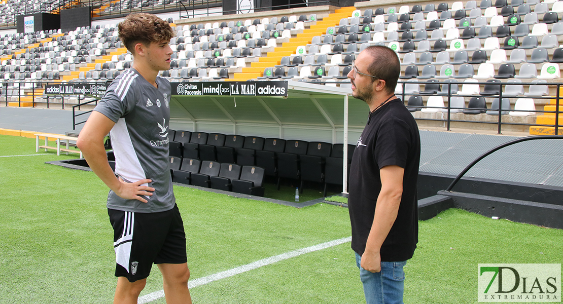 Muller se muestra encantado tras su gol con el CD. Badajoz