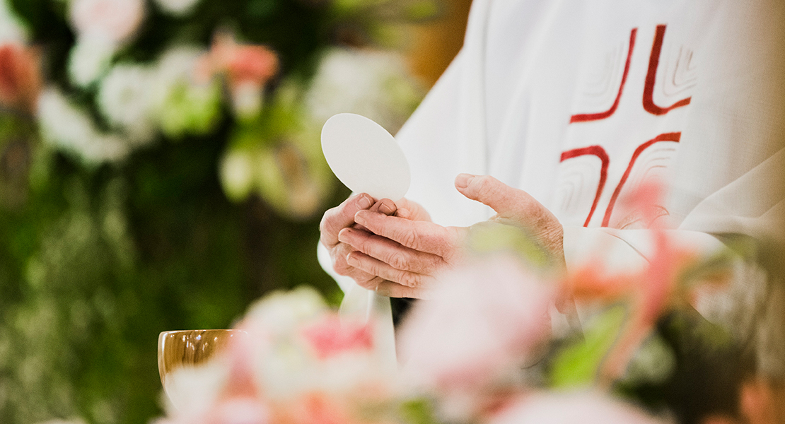 El sacerdote de Extremadura condenado por difundir pornografía infantil volverá a ejercer