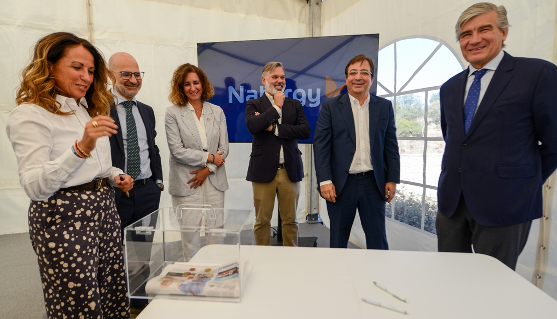 57 M€ costará el nuevo parque eólico y la planta fotovoltaica de Plasencia