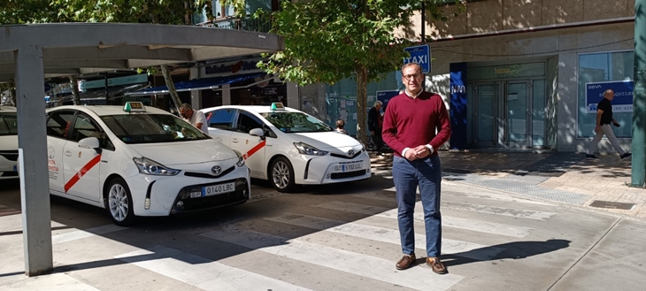 Proponen un plan integral de mejora para el servicio de taxis en Cáceres
