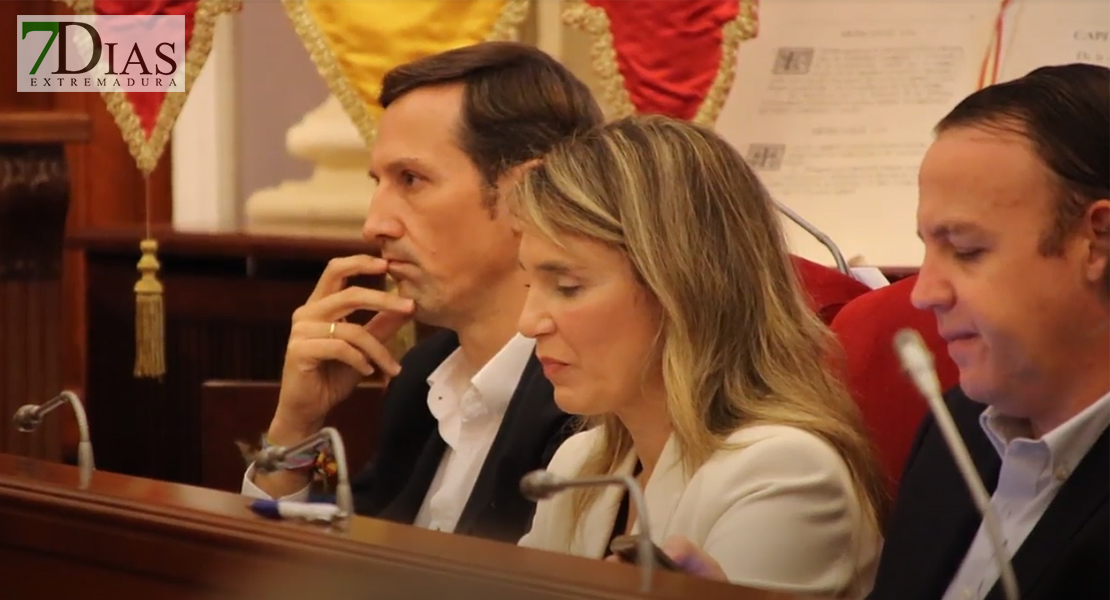 Subirán deja dudas sobre el caso IFEBA, pero PP y Cs la salvan de la reprobación