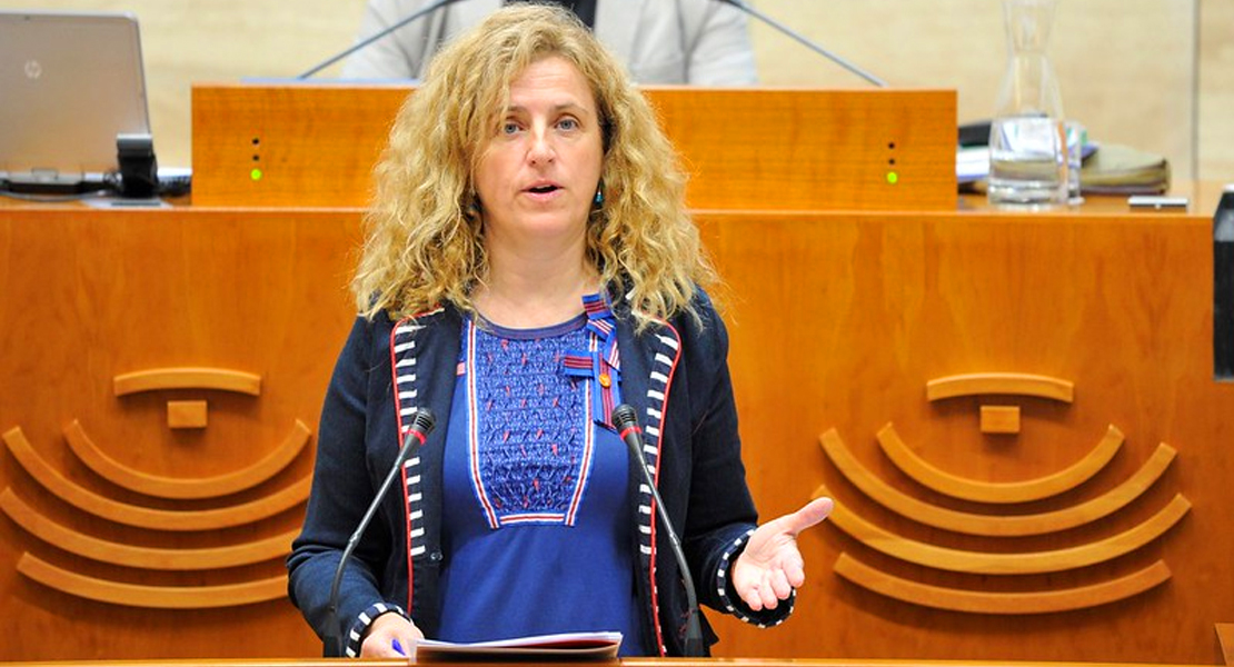 Cs pide medidas para evitar la “discriminación” que sufren antiguos enfermos de cáncer