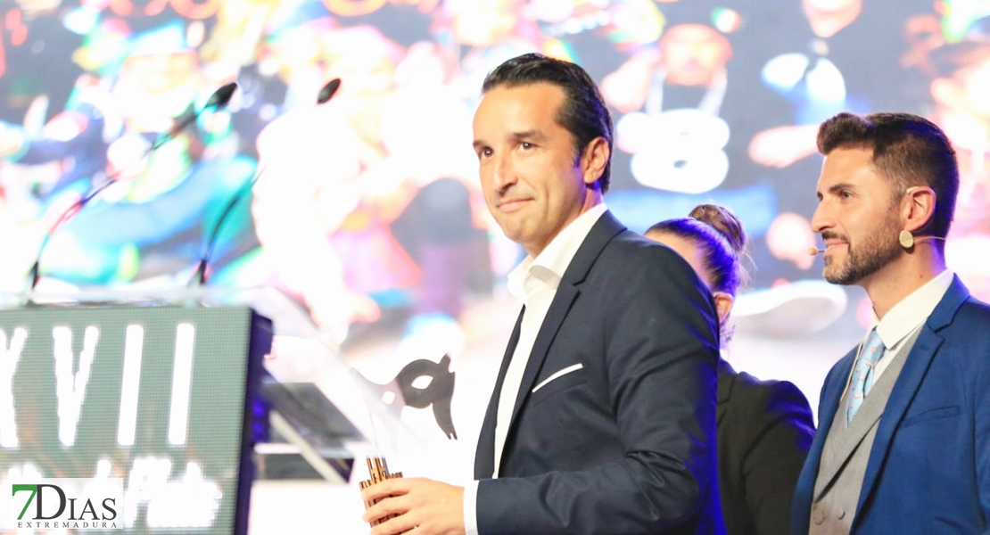 Gran ambiente en la Gala Antifaz de Plata 2022