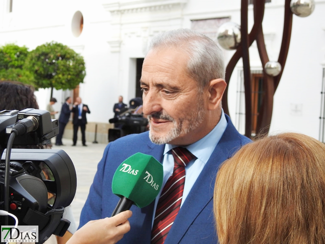 Las manifestaciones no cesarán hasta que no se paralice el macrovertedero en Salvatierra