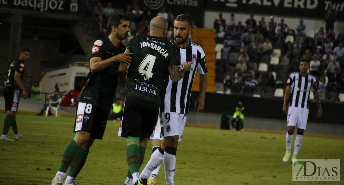 Imágenes del CD. Badajoz 0 - 3 Racing Ferrol