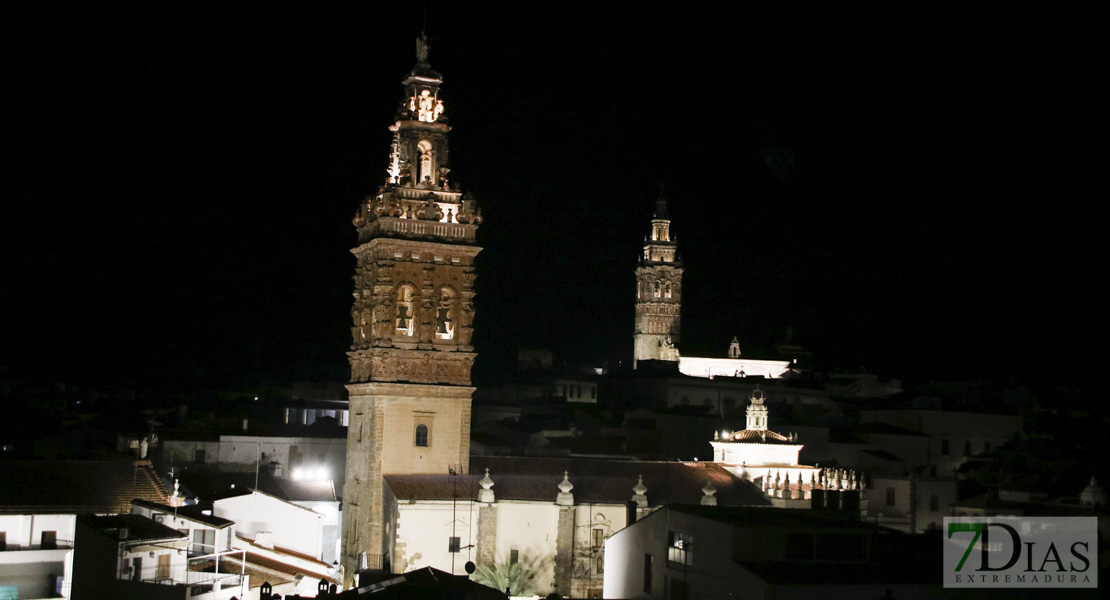 Éxito de público en la Noche en Blanco de Jerez de los Caballeros