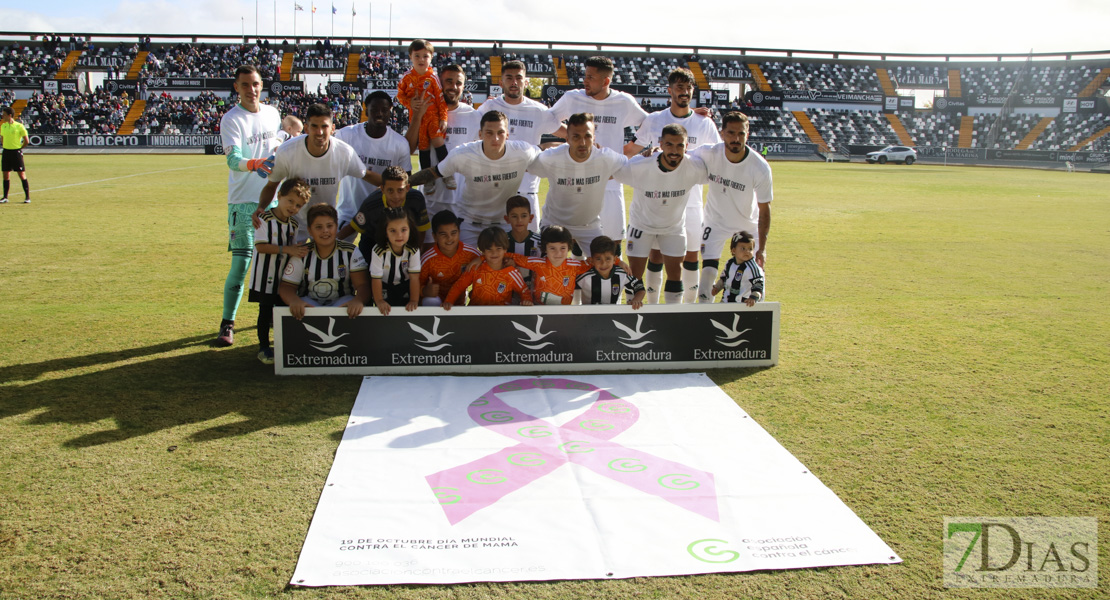 Imágenes del CD. Badajoz 0 - 2 RB. Linense