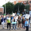 Más de 500 personas piden una limpieza integral del río Guadiana en Badajoz