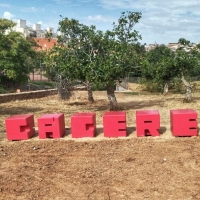 Ubicación definitiva para las letras rojas de Cáceres