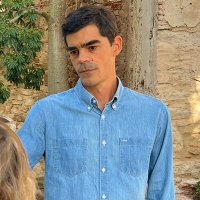 &#39;Acho Badajoz&#39; destapa un supuesto perfil falso en Twitter de la mano derecha del alcalde