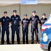 Exposición de medios y un desfile con motivo del Día de la Policía Nacional