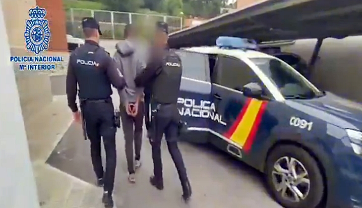 Detenido uno de los ladrones que robó en la casa de Benzema en enero
