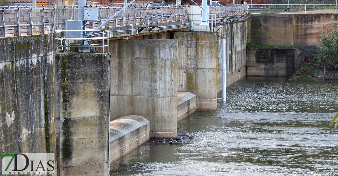 La reserva hídrica continúa en una complicada situación