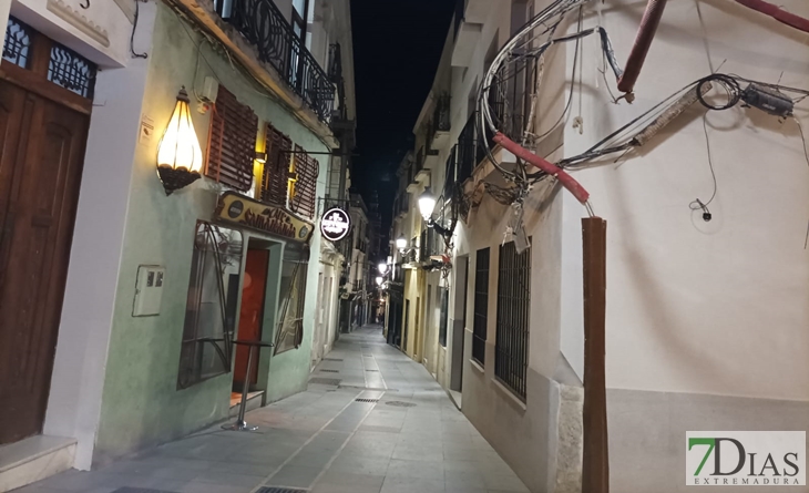 La iluminación navideña no llega al Casco Antiguo