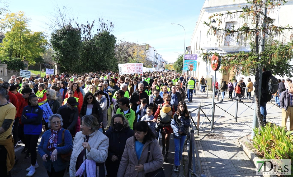 Nueva manifestación en Valencia de Alcántara: “Vergeles escucha el pueblo está en la lucha”