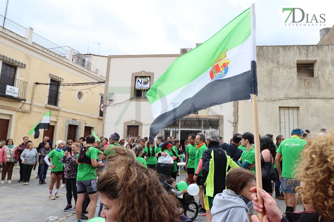 70 km corriendo desde Mérida para apoyar la lucha contra el macrovertedero en Salvatierra