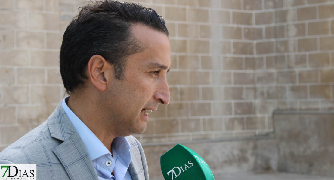 PSOE: “La televisión municipal sigue sin emitir un mes después”