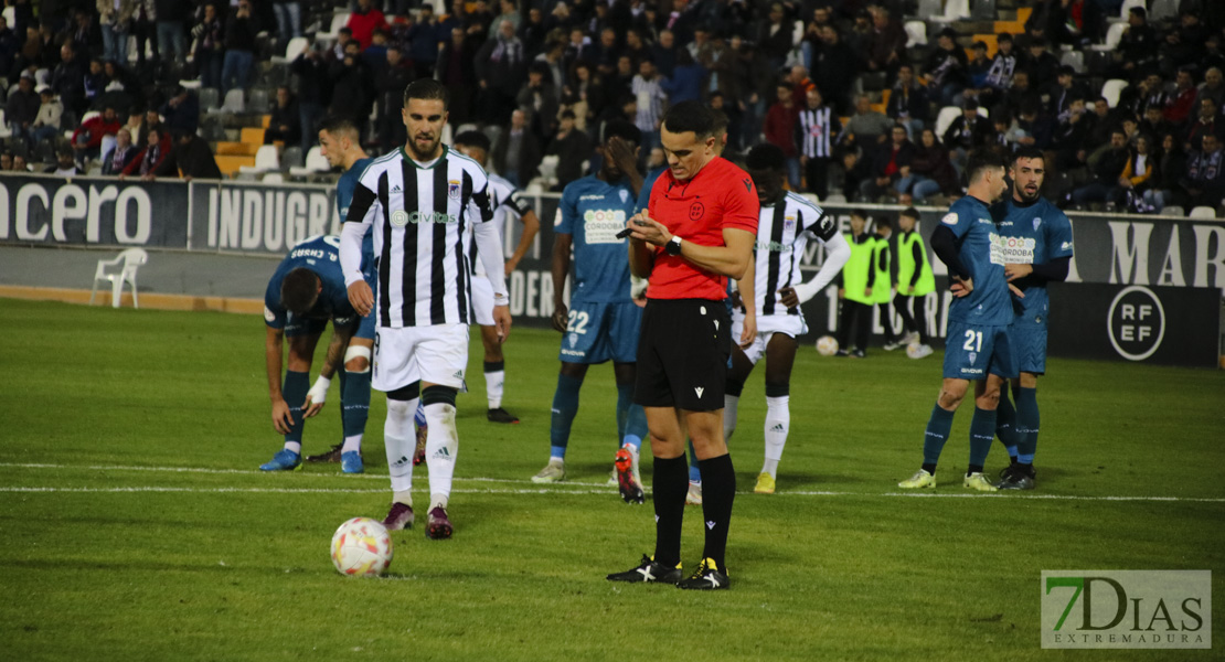 Imágenes del CD. Badajoz 2 - 4 Córdoba CF