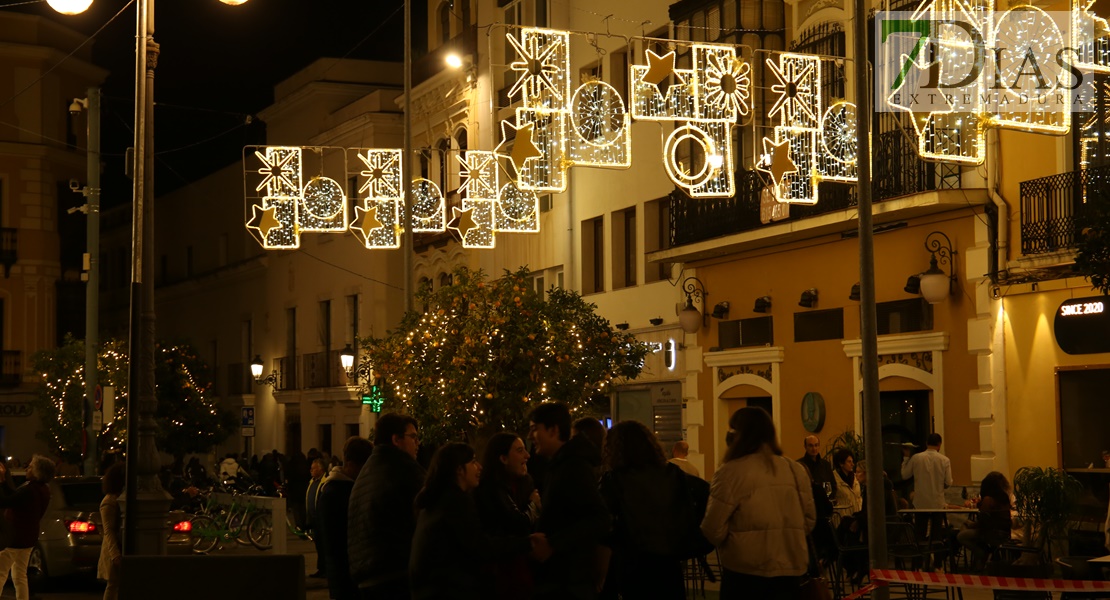 REPOR: Badajoz ilumina su navidad