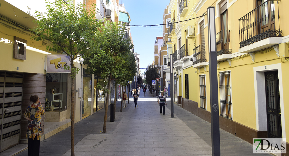 Columnas inteligentes para revitalizar la calle Menacho