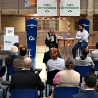 María Guardiola apuesta por una tercera hora de Educación Física