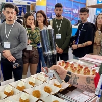 Promoción de la gastronomía pacense a través de showcooking y degustaciones en Ourense