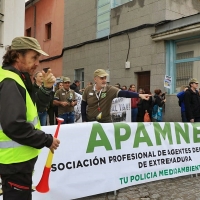 Agentes del medio natural amenazan con la huelga en época de incendios