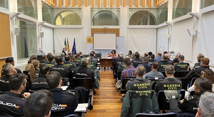 Curso de protección de menores frente a la violencia machista en Extremadura