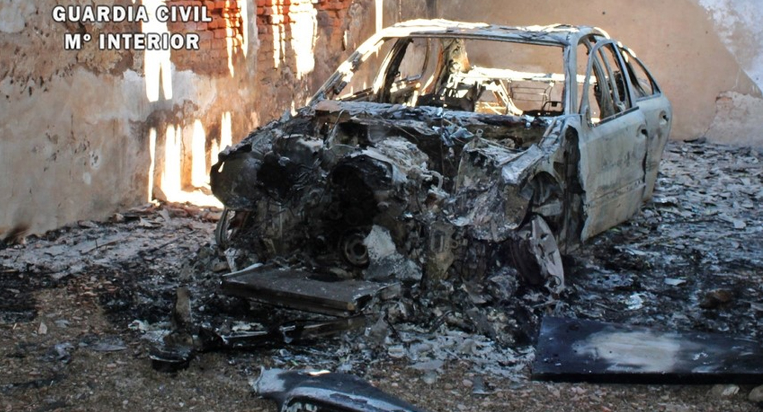 Dos pacenses detenidos por robos de coches, casas y establecimientos en la provincia