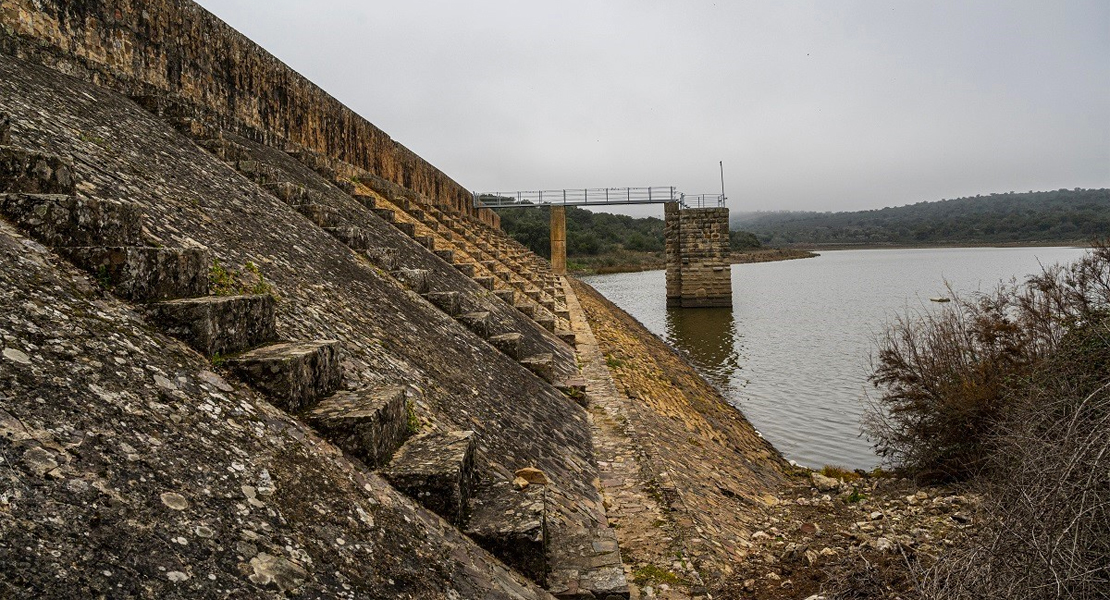 Esto es lo que costará mantener 11 presas del Guadiana Esto es lo que costará mantener 11 presas del Guadiana