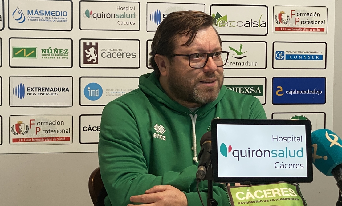 Duelo de históricos en el Multiusos: Cáceres - Estudiantes