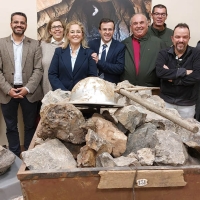 Gallardo inaugura el Museo Minero de Santa Marta de los Barros Gallardo inaugura el Museo Minero de Santa Marta de los Barros
