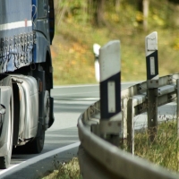 Más de 2.000 empresas de transporte extremeñas solicitan las ayudas de mínimis