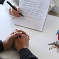 El PSOE rechaza congelar el precio de los alquileres