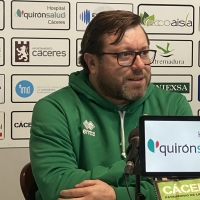 Duelo de históricos en el Multiusos: Cáceres - Estudiantes