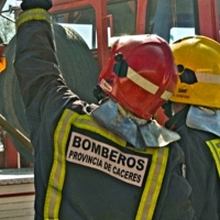 Dos mujeres heridas en un incendio en Cáceres