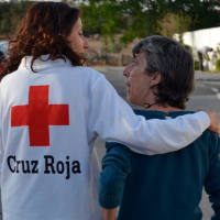 Cruz Roja refuerza su atención a personas que sufren soledad no deseada Cruz Roja refuerza su atención a personas que sufren soledad no deseada
