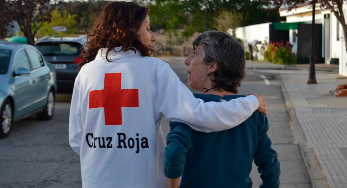 Cruz Roja refuerza su atención a personas que sufren soledad no deseada