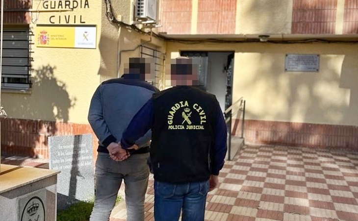 Operación ENCHERES: detenidos por el robo de 148.000 euros y joyas en una vivienda extremeña