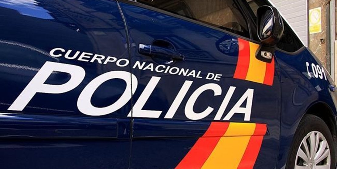 Detenido por masturbarse ante los alumnos de un colegio