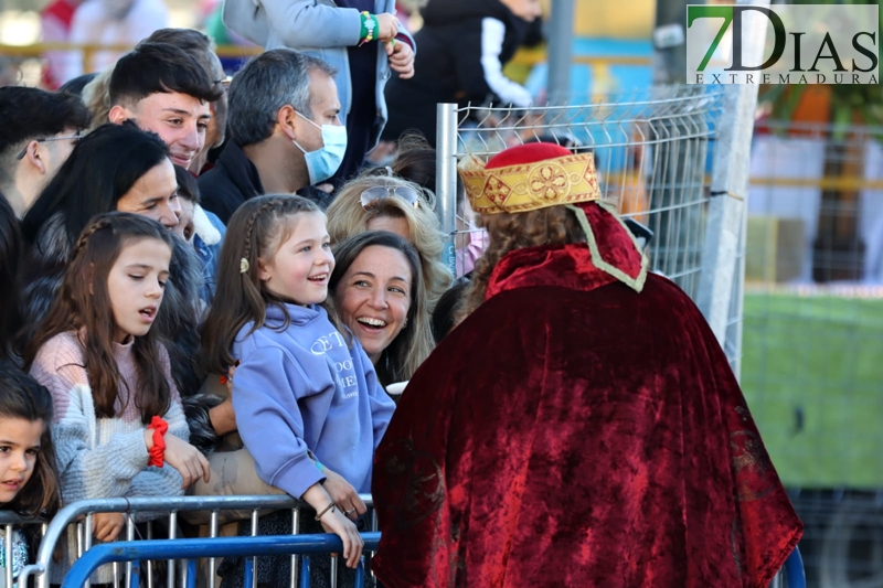 Los Reyes Magos de Oriente llenan de magia e ilusión las calles de Badajoz