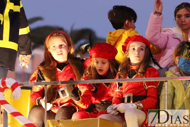 Los Reyes Magos de Oriente llenan de magia e ilusión las calles de Badajoz